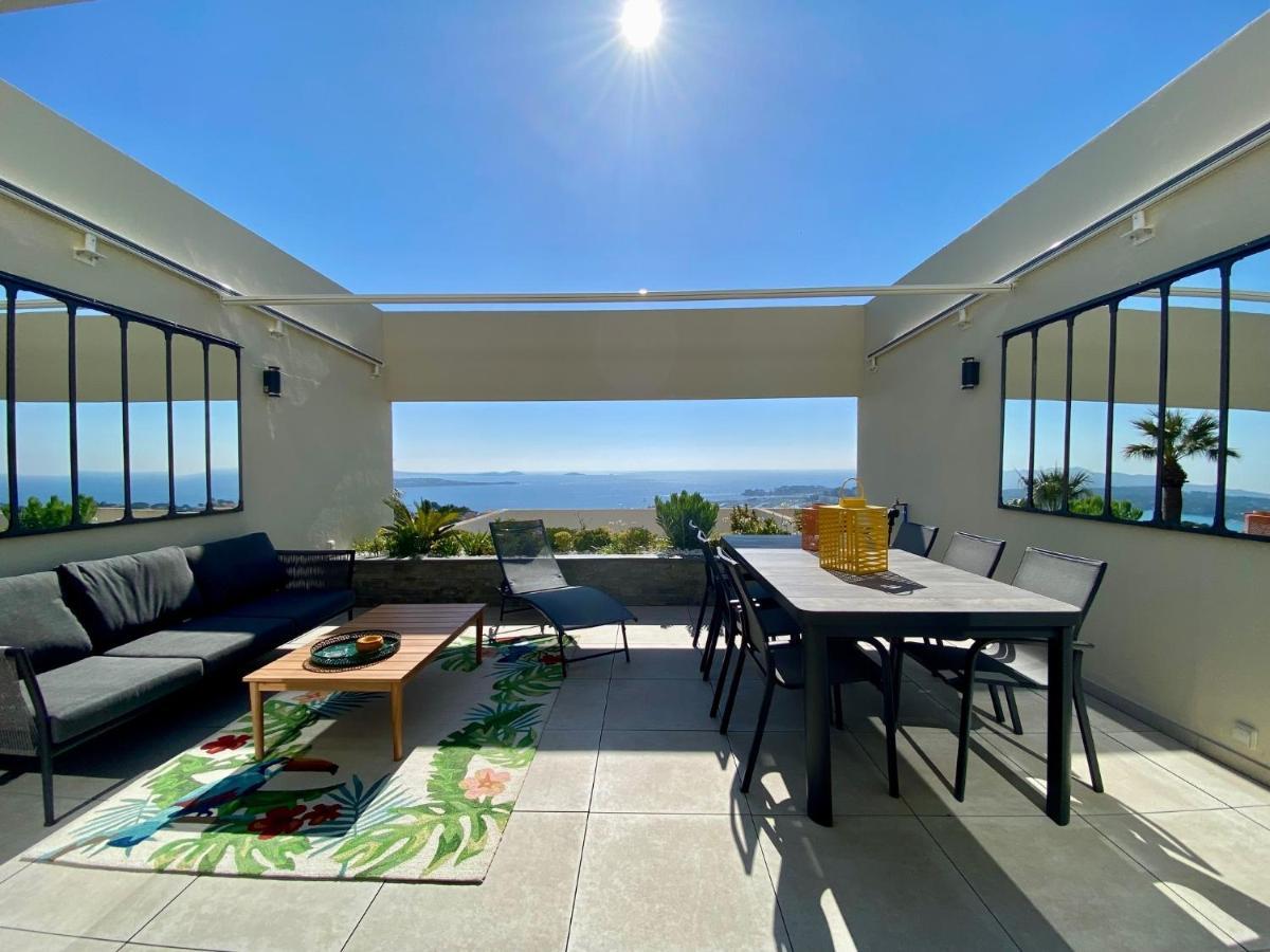 Superbe T2 44M2 - Grande Terrasse Vue Mer Panoramique Exceptionnelle Piscine - Parking Bandol Exterior photo